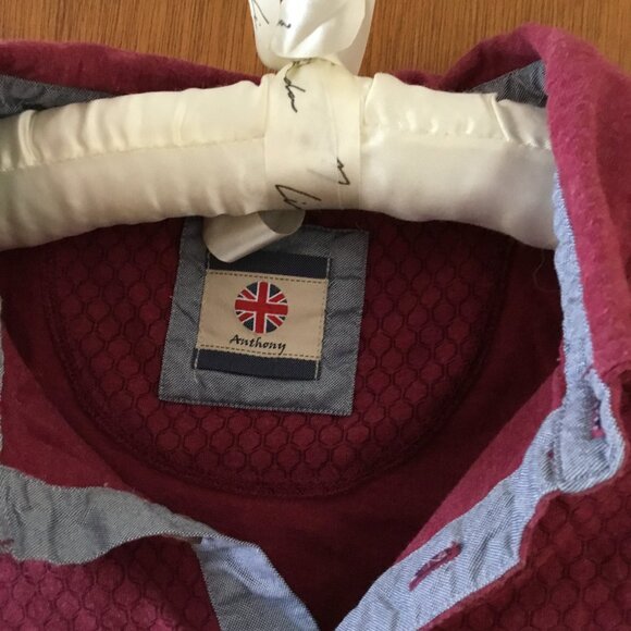 T-shirt - Picture 3 of 3